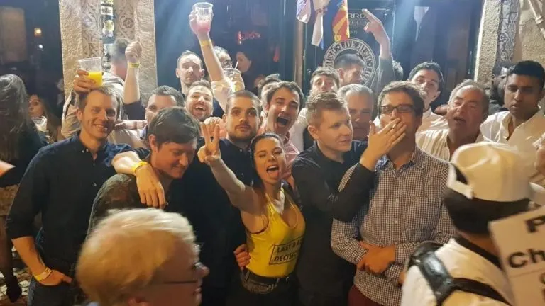 Lisbon private pub crawl