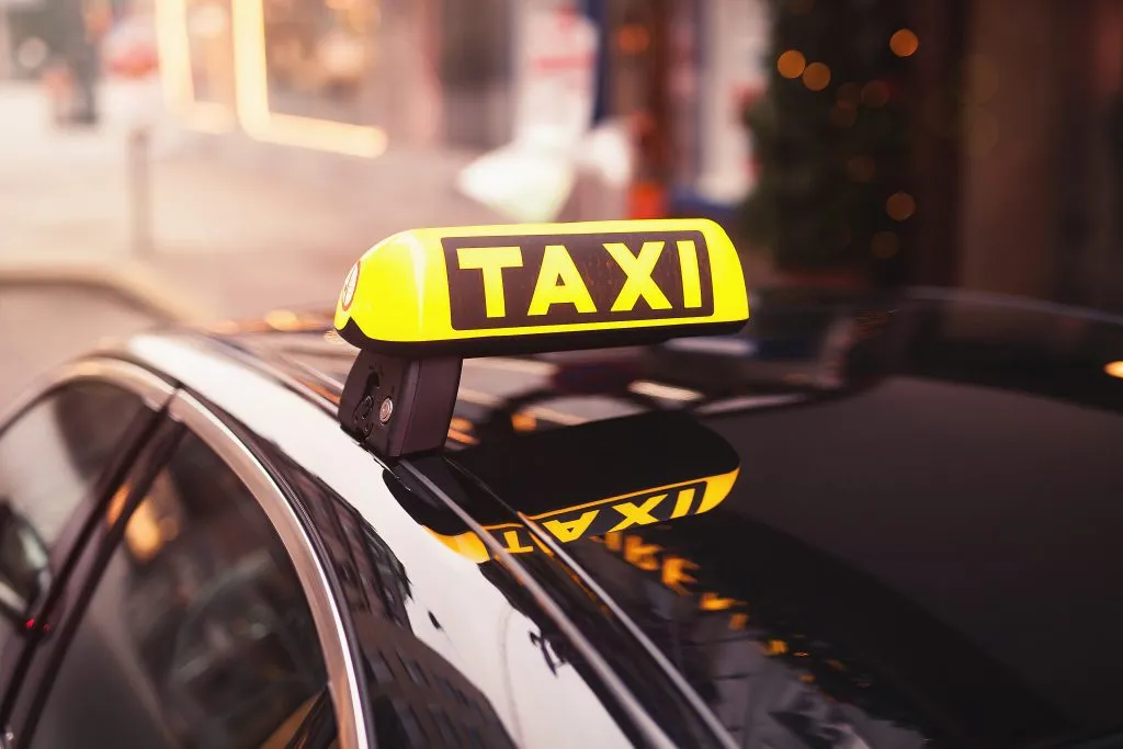 Taxi